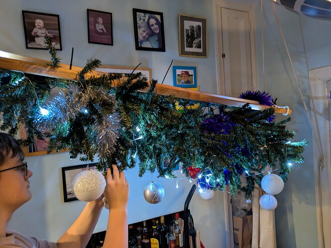 PXL_20251208_183036129.MP