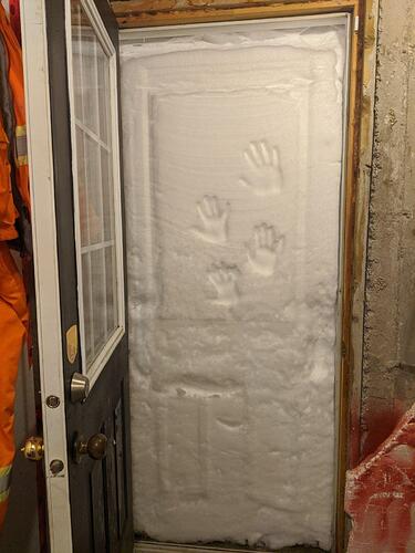 snow-door