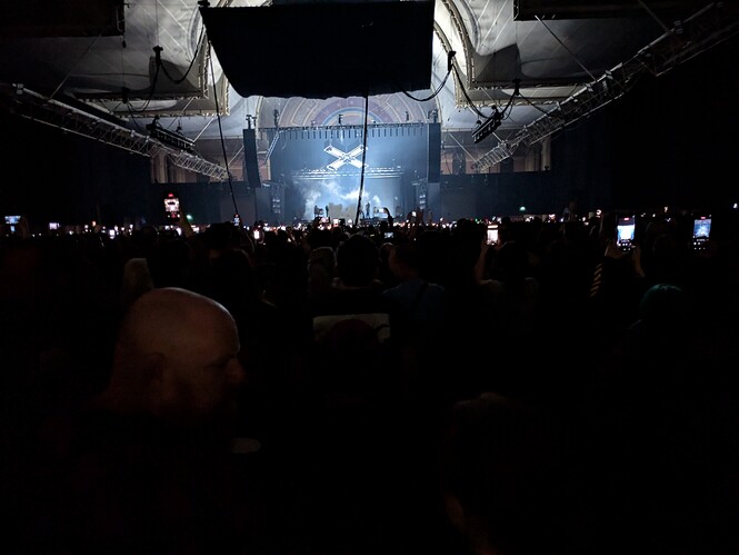 PXL_20251111_210709264.MP