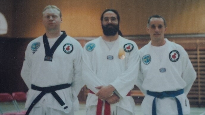 2002, première ceinture noire (TKD)